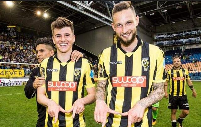 与球队公关 与球队公关